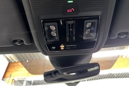 valkoinen Volkswagen ID.4 2021 kuva 29.