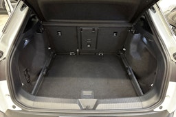 valkoinen Volkswagen ID.4 2021 kuva 17.