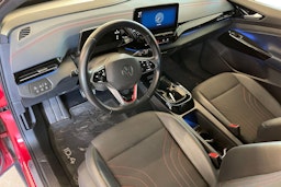 punainen Volkswagen ID.4 2021 kuva 7.