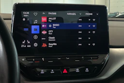 sininen Volkswagen ID.4 2021 kuva 17.