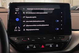 sininen Volkswagen ID.4 2021 kuva 22.