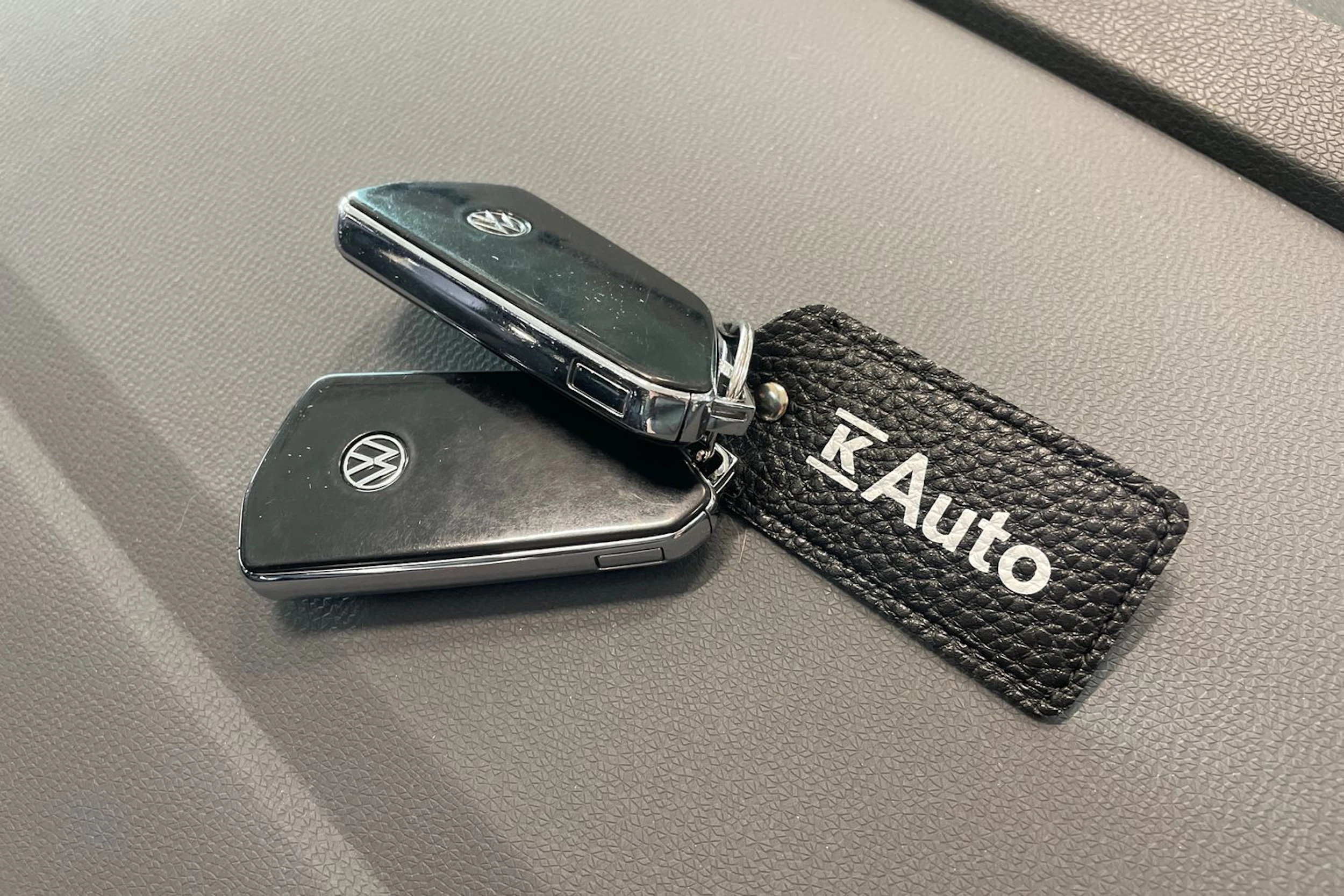 sininen Volkswagen ID.4 2021 kuva 30.