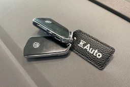 sininen Volkswagen ID.4 2021 kuva 30.