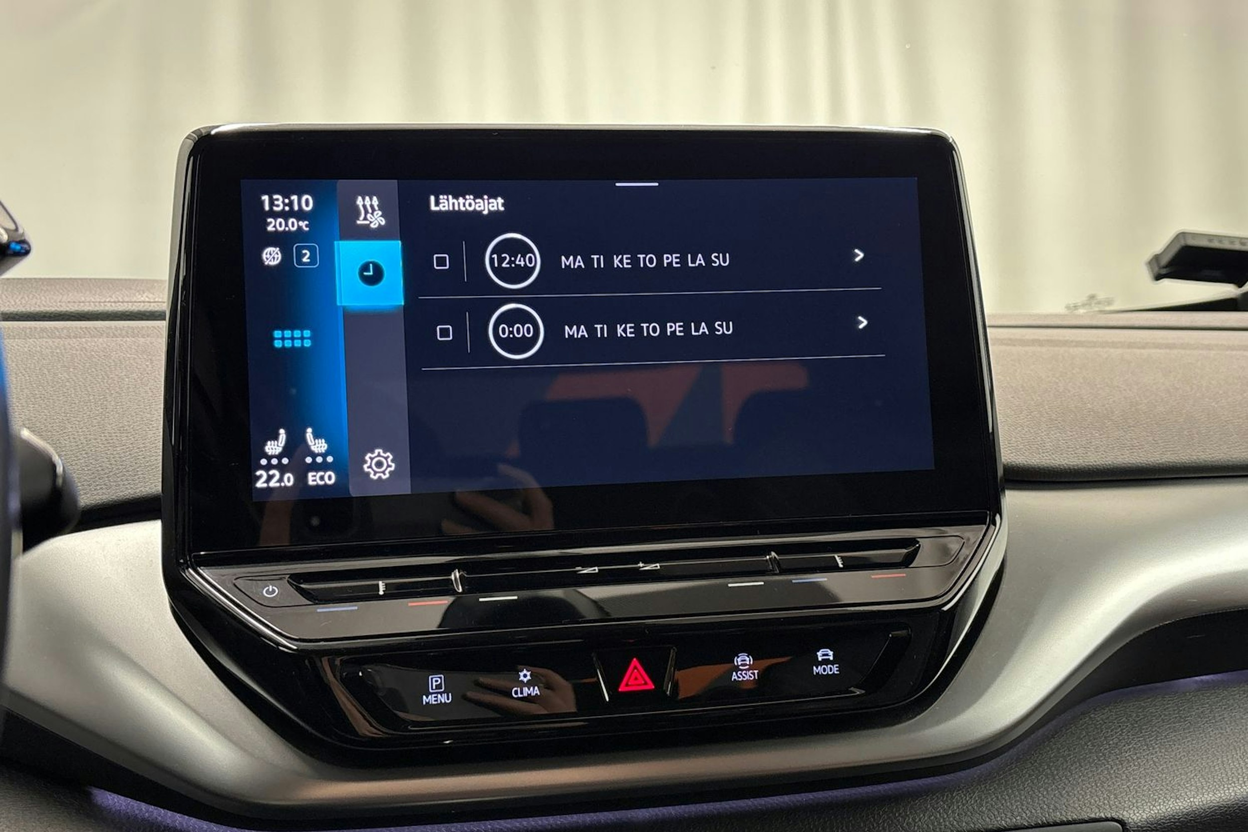 sininen Volkswagen ID.4 2021 kuva 24.