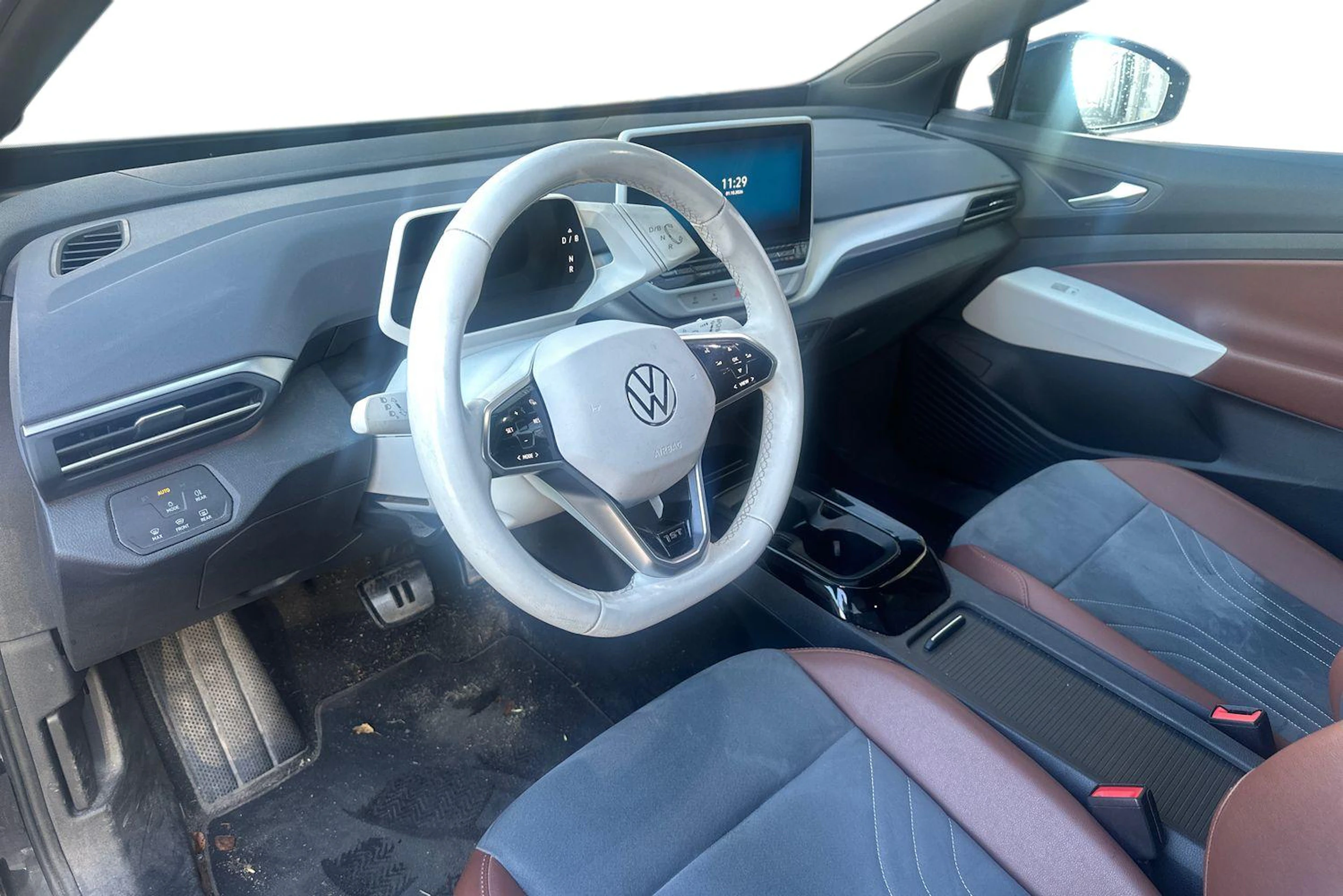 Harmaa Volkswagen ID.4 2021 kuva 3.