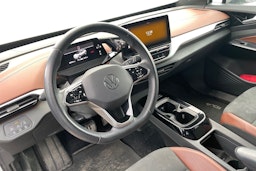 valkoinen Volkswagen ID.4 2021 kuva 3.