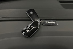 sininen Volkswagen ID.4 2021 kuva 30.