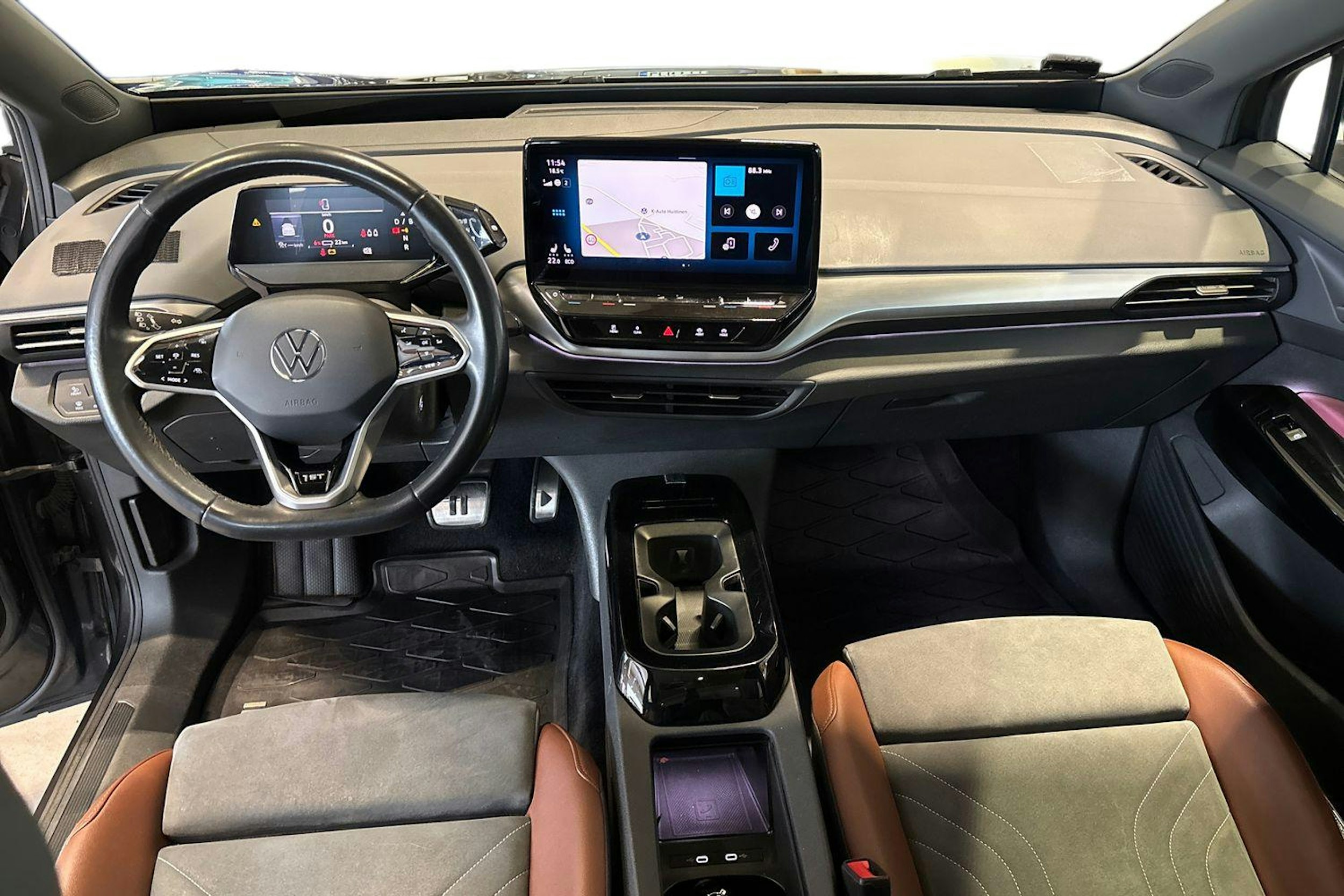 harmaa Volkswagen ID.4 2021 kuva 9.