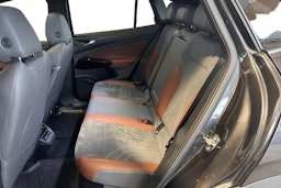 harmaa Volkswagen ID.4 2021 kuva 10.