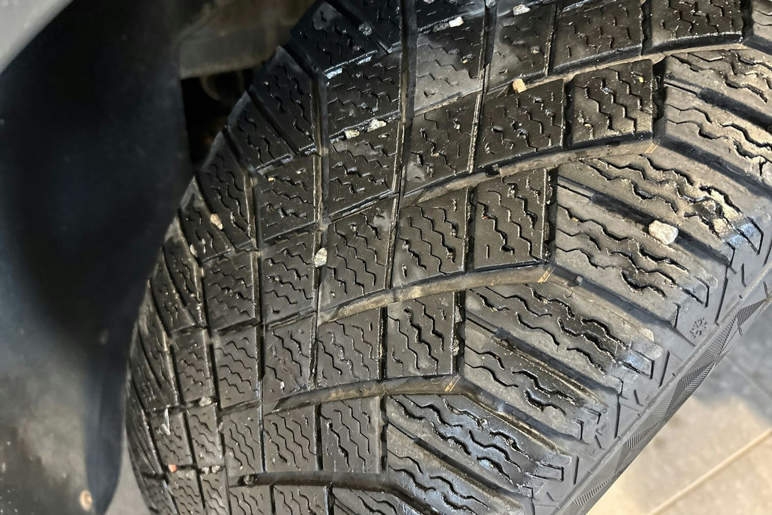 harmaa Volkswagen ID.4 2021 kuva 13.