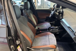 harmaa Volkswagen ID.4 2021 kuva 14.