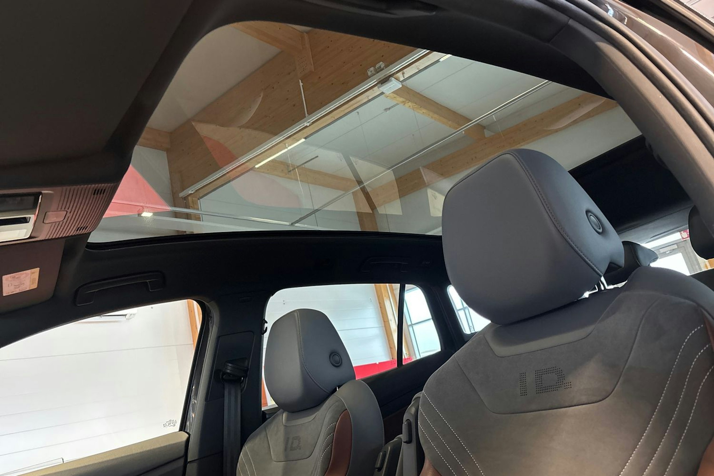 harmaa Volkswagen ID.4 2021 kuva 20.