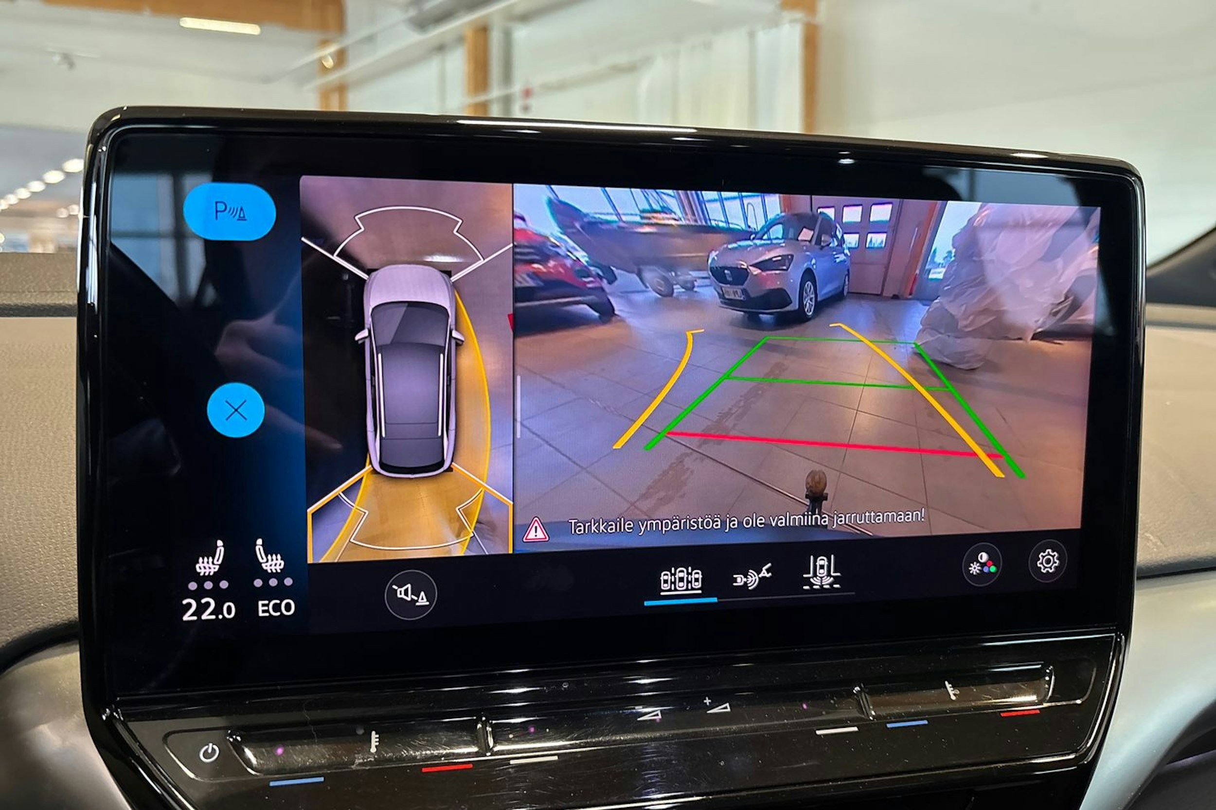 harmaa Volkswagen ID.4 2021 kuva 26.