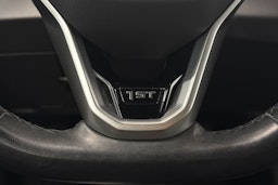 harmaa Volkswagen ID.4 2021 kuva 17.