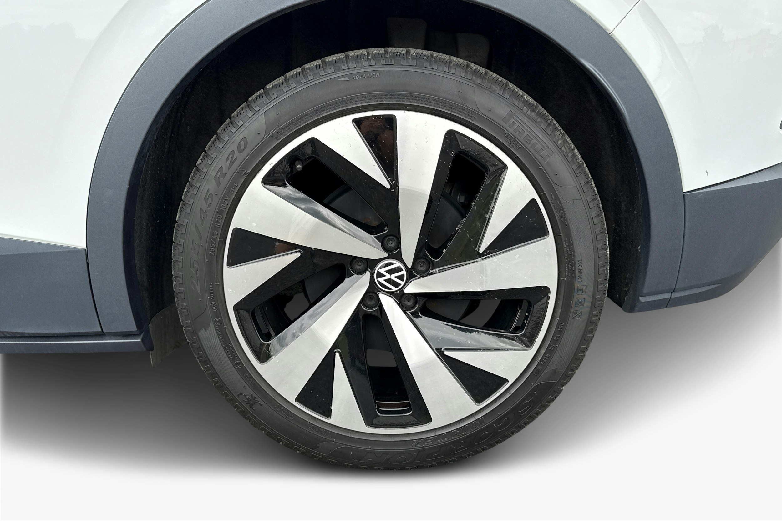 valkoinen Volkswagen ID.4 2021 kuva 9.