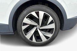 valkoinen Volkswagen ID.4 2021 kuva 9.