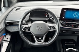 valkoinen Volkswagen ID.4 2021 kuva 11.