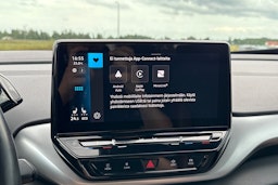 valkoinen Volkswagen ID.4 2021 kuva 18.