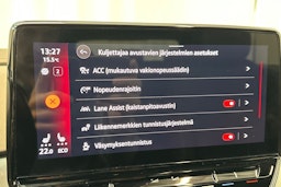 valkoinen Volkswagen ID.4 2021 kuva 26.