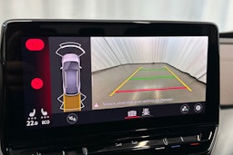 valkoinen Volkswagen ID.4 2021 kuva 28.