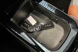 valkoinen Volkswagen ID.4 2021 kuva 30.