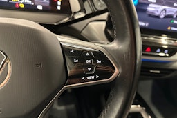 valkoinen Volkswagen ID.4 2021 kuva 15.