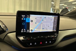 valkoinen Volkswagen ID.4 2021 kuva 18.