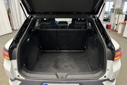 valkoinen Volkswagen ID.4 2021 kuva 26.