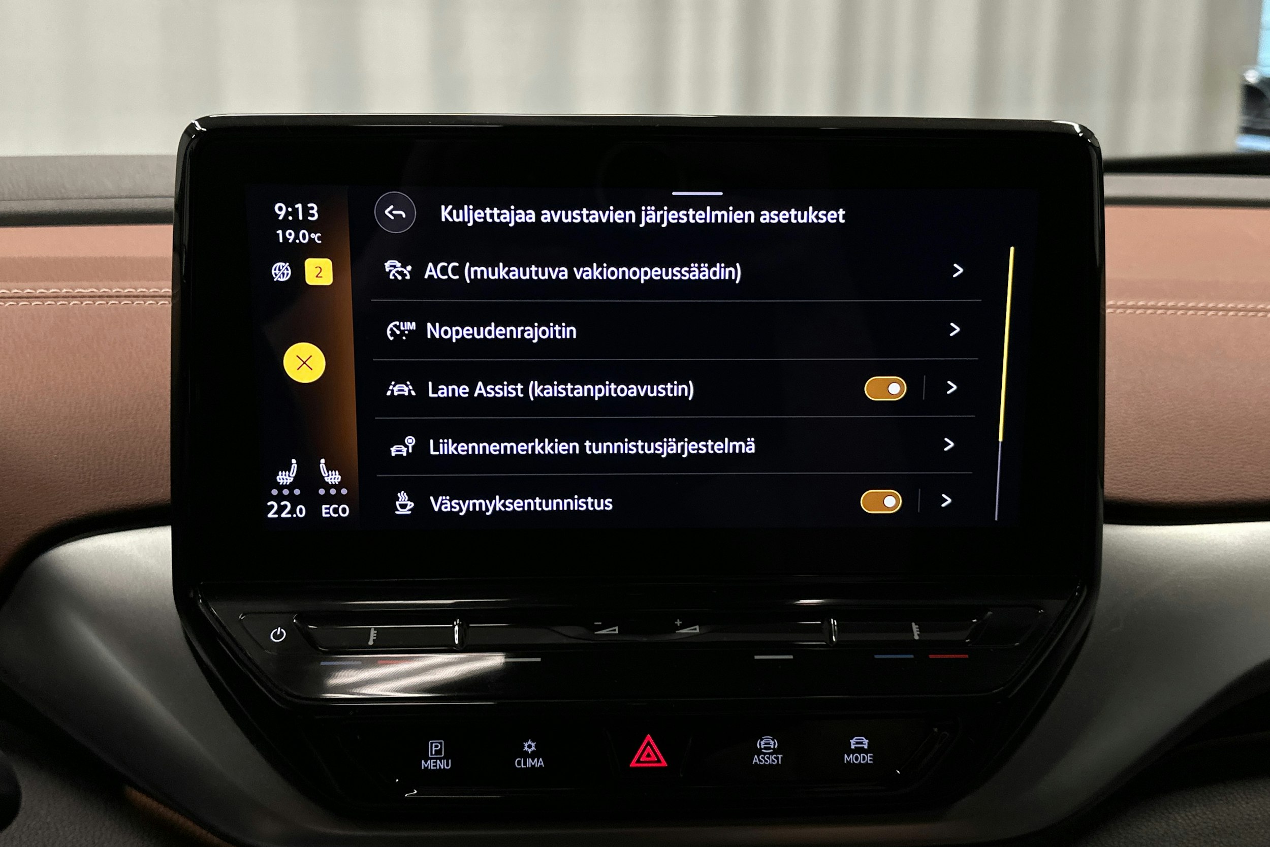 harmaa Volkswagen ID.4 2021 kuva 22.