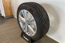 harmaa Volkswagen ID.4 2021 kuva 14.