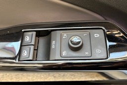 hopea Volkswagen ID.4 2021 kuva 17.