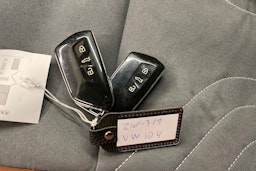 harmaa Volkswagen ID.4 2021 kuva 18.