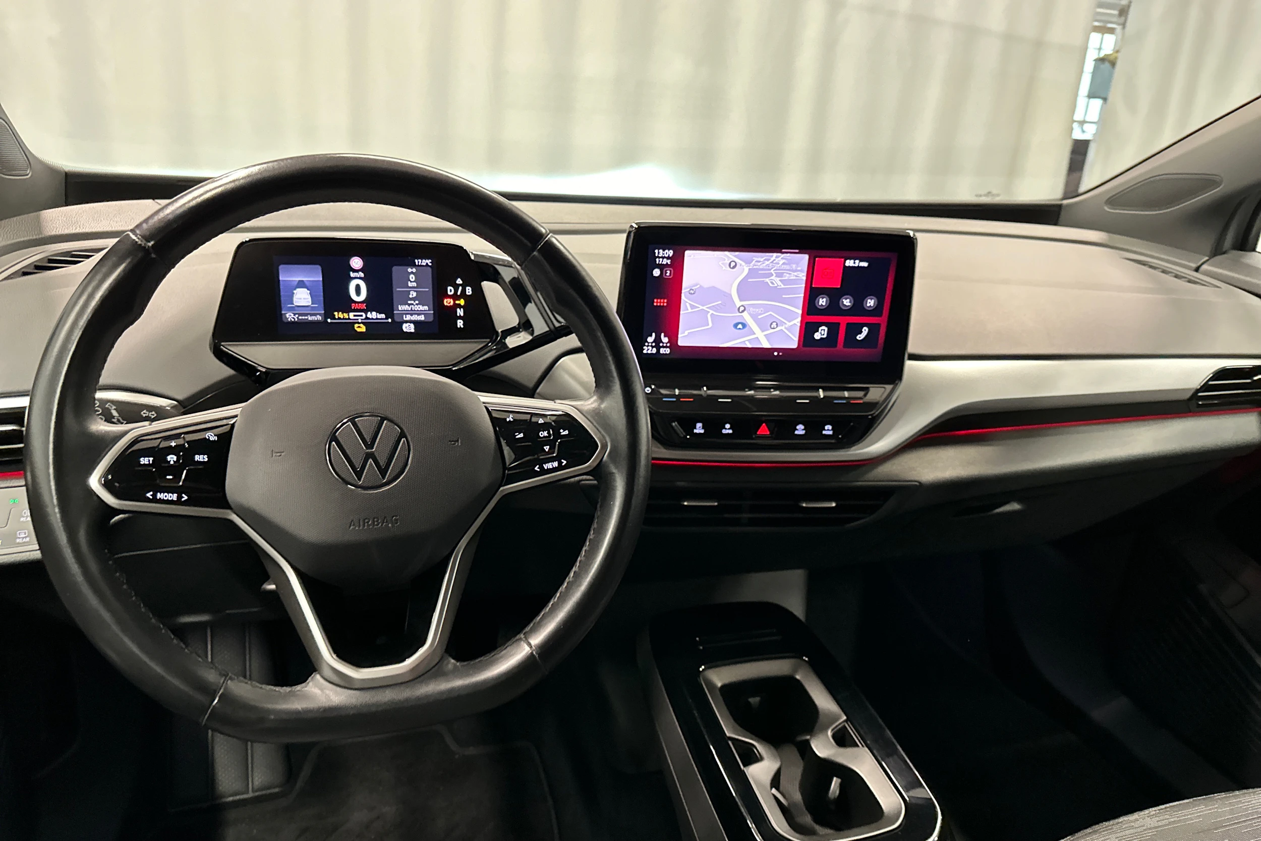 harmaa Volkswagen ID.4 2022 kuva 15.