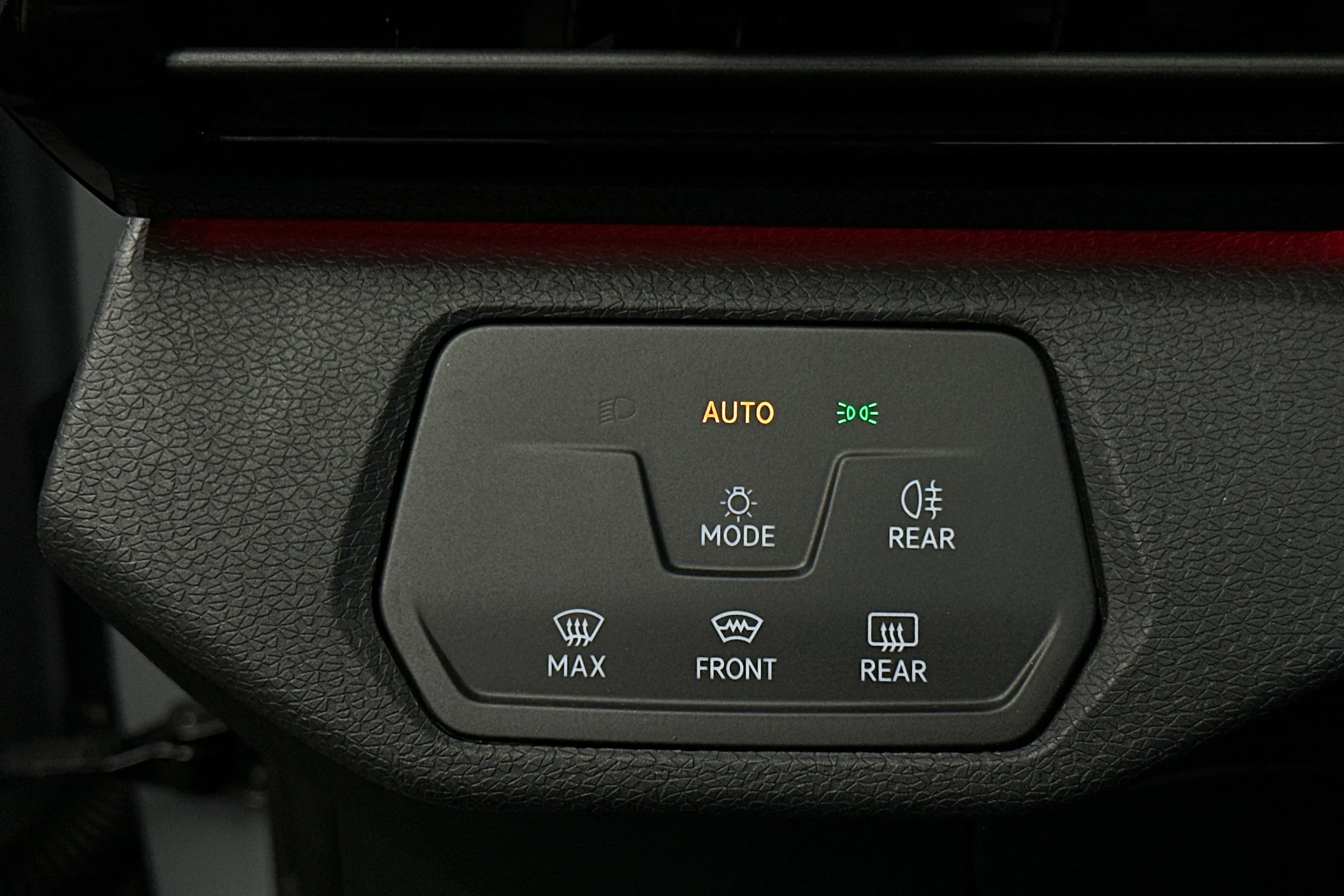 harmaa Volkswagen ID.4 2022 kuva 26.