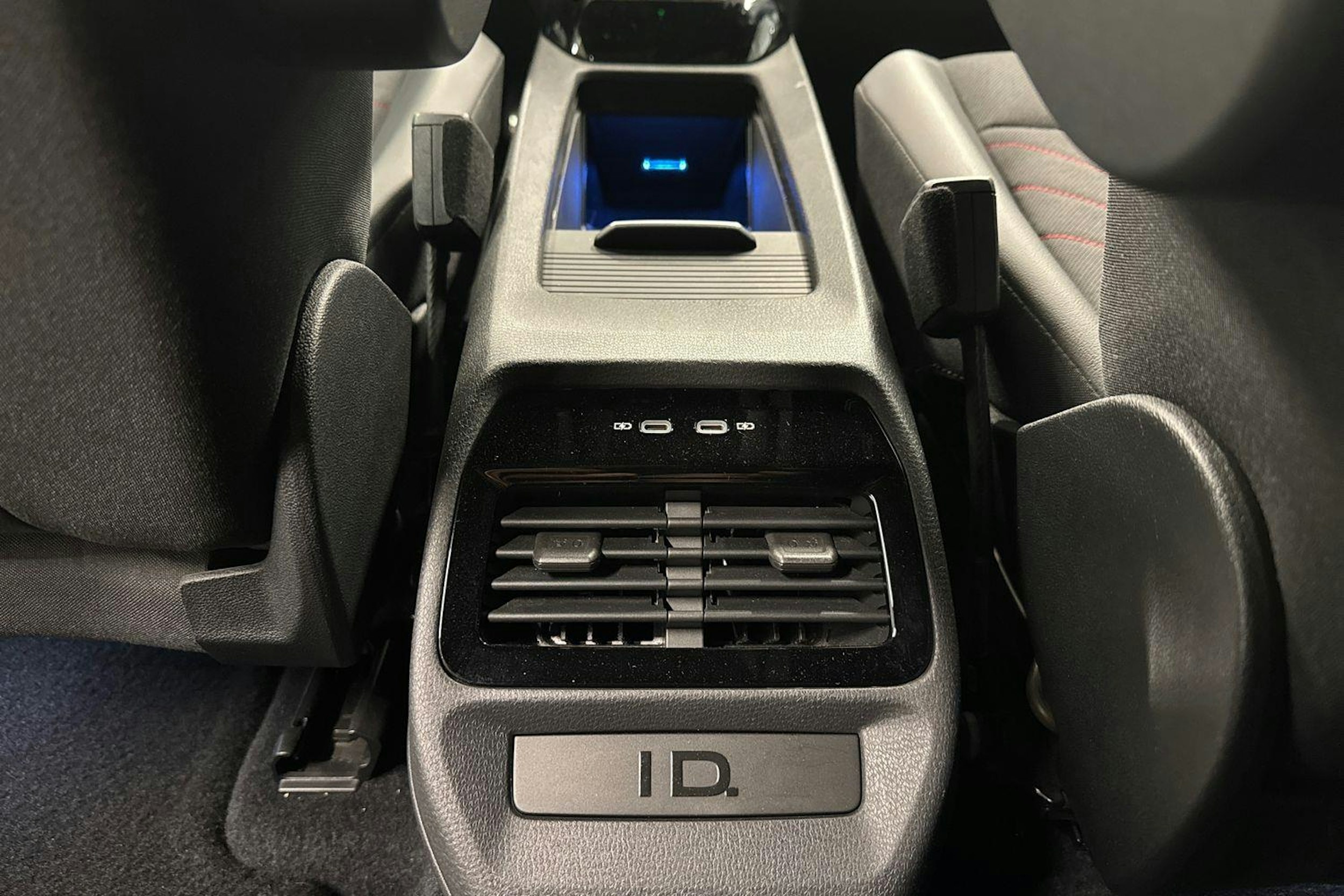 Volkswagen ID.4 2022 kuva 60.