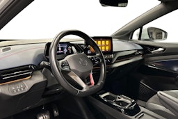 valkoinen Volkswagen ID.4 2022 kuva 3.