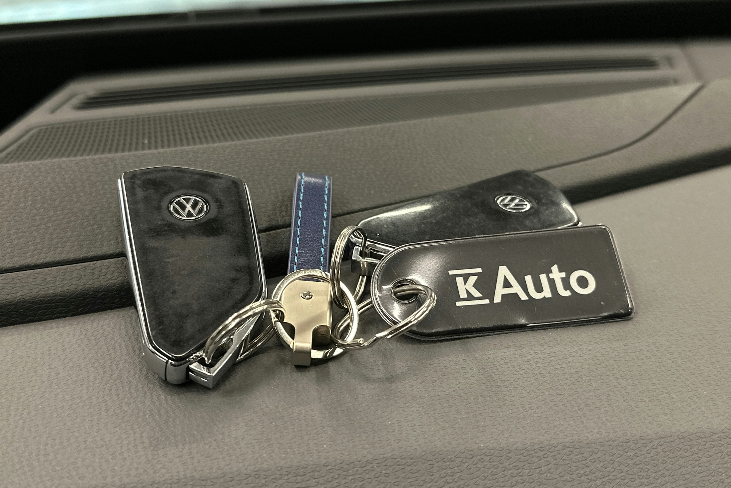 musta Volkswagen ID.4 2022 kuva 31.