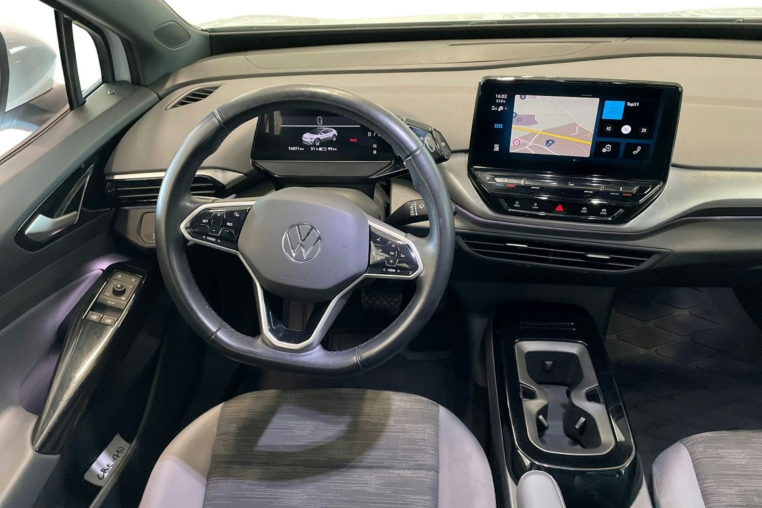 valkoinen Volkswagen ID.4 2022 kuva 9.