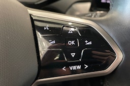 valkoinen Volkswagen ID.4 2022 kuva 16.