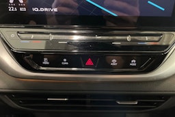 valkoinen Volkswagen ID.4 2022 kuva 31.