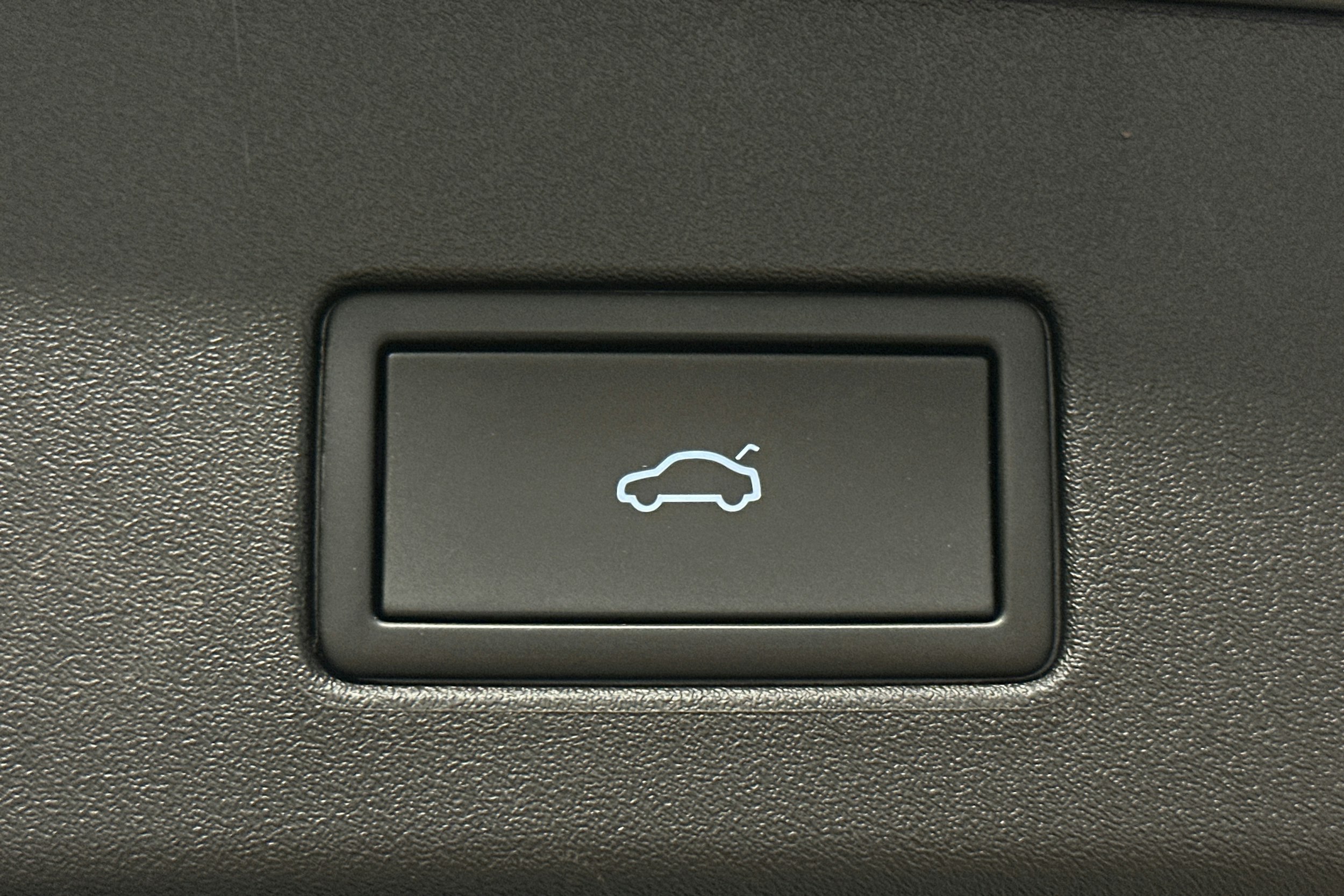 harmaa Volkswagen ID.4 2022 kuva 15.
