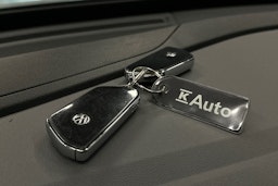 harmaa Volkswagen ID.4 2022 kuva 29.