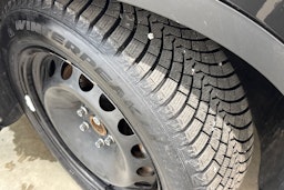 harmaa Volkswagen ID.4 2022 kuva 13.