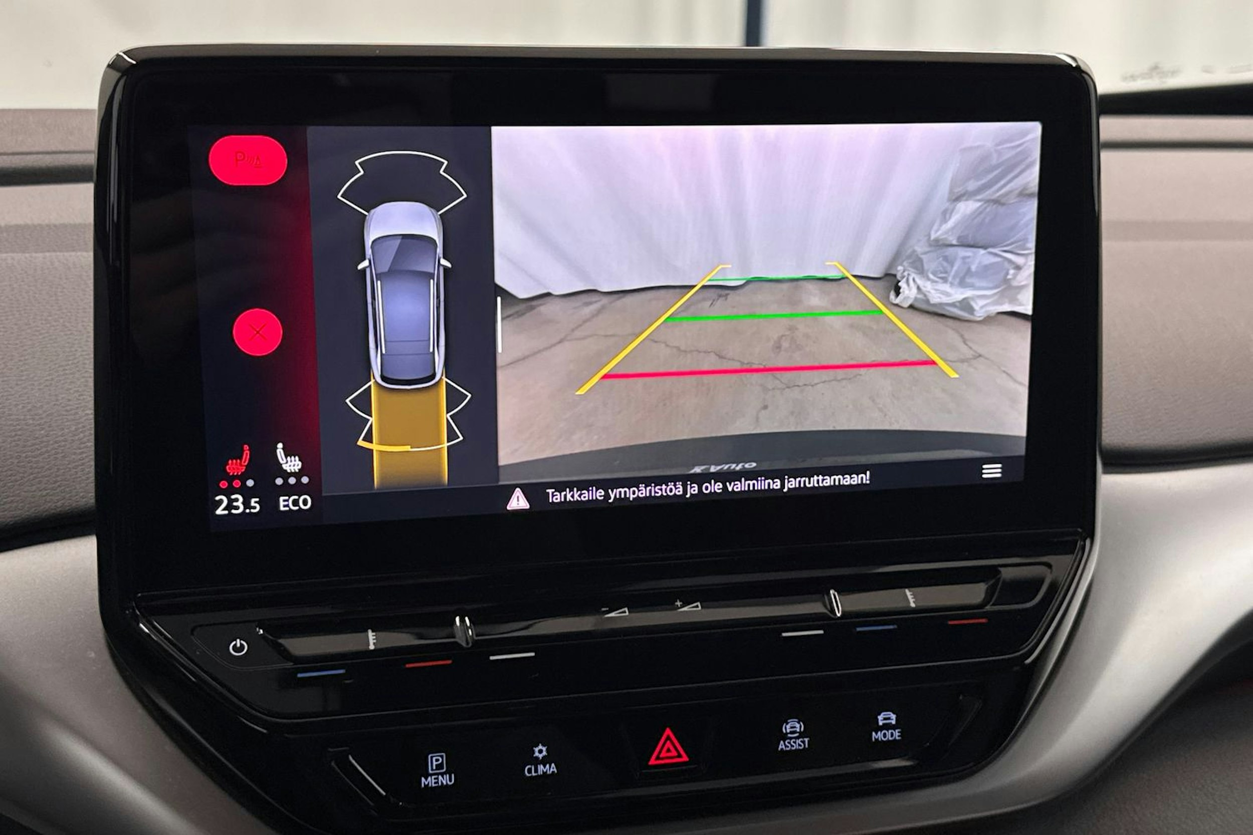 harmaa Volkswagen ID.4 2022 kuva 18.