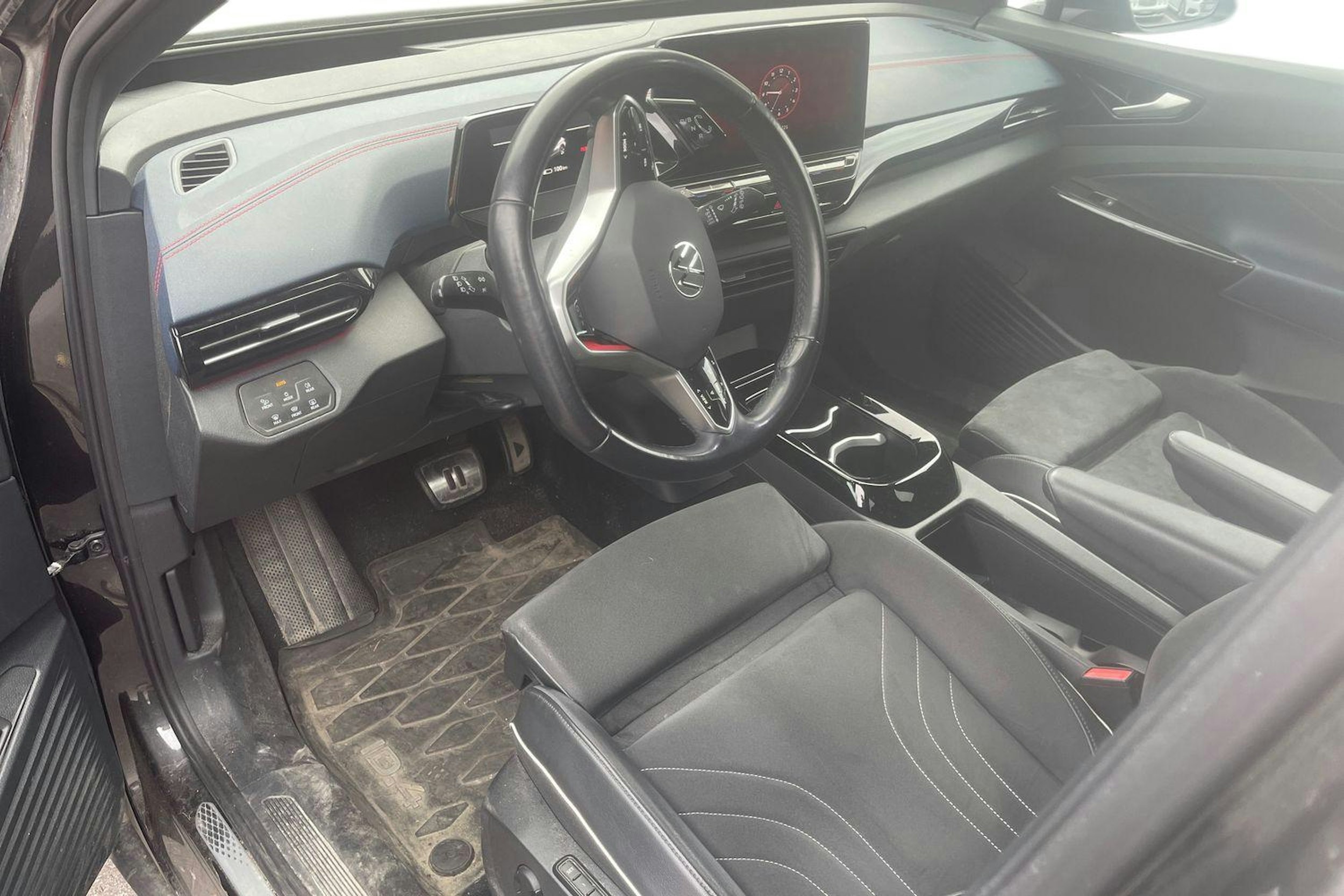 met. harmaa Volkswagen ID.4 2022 kuva 3.