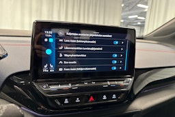 harmaa Volkswagen ID.4 2022 kuva 19.