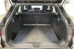 harmaa Volkswagen ID.4 2022 kuva 26.