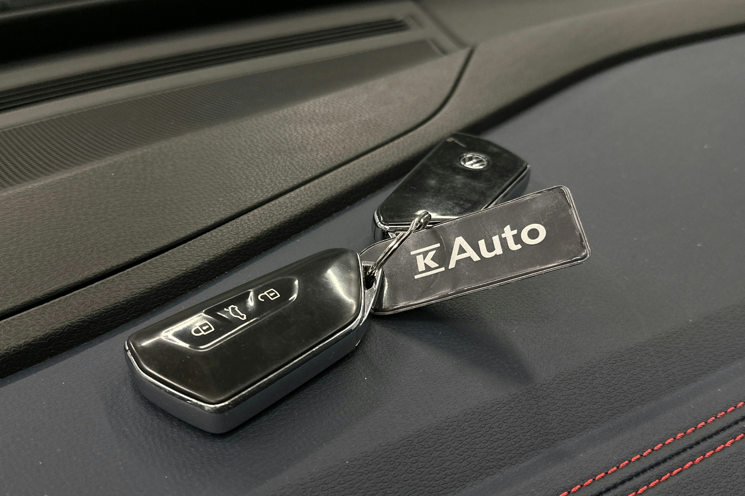 valkoinen Volkswagen ID.4 2022 kuva 29.
