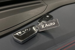 valkoinen Volkswagen ID.4 2022 kuva 29.