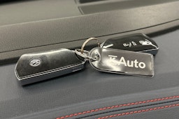 hopea Volkswagen ID.4 2022 kuva 30.